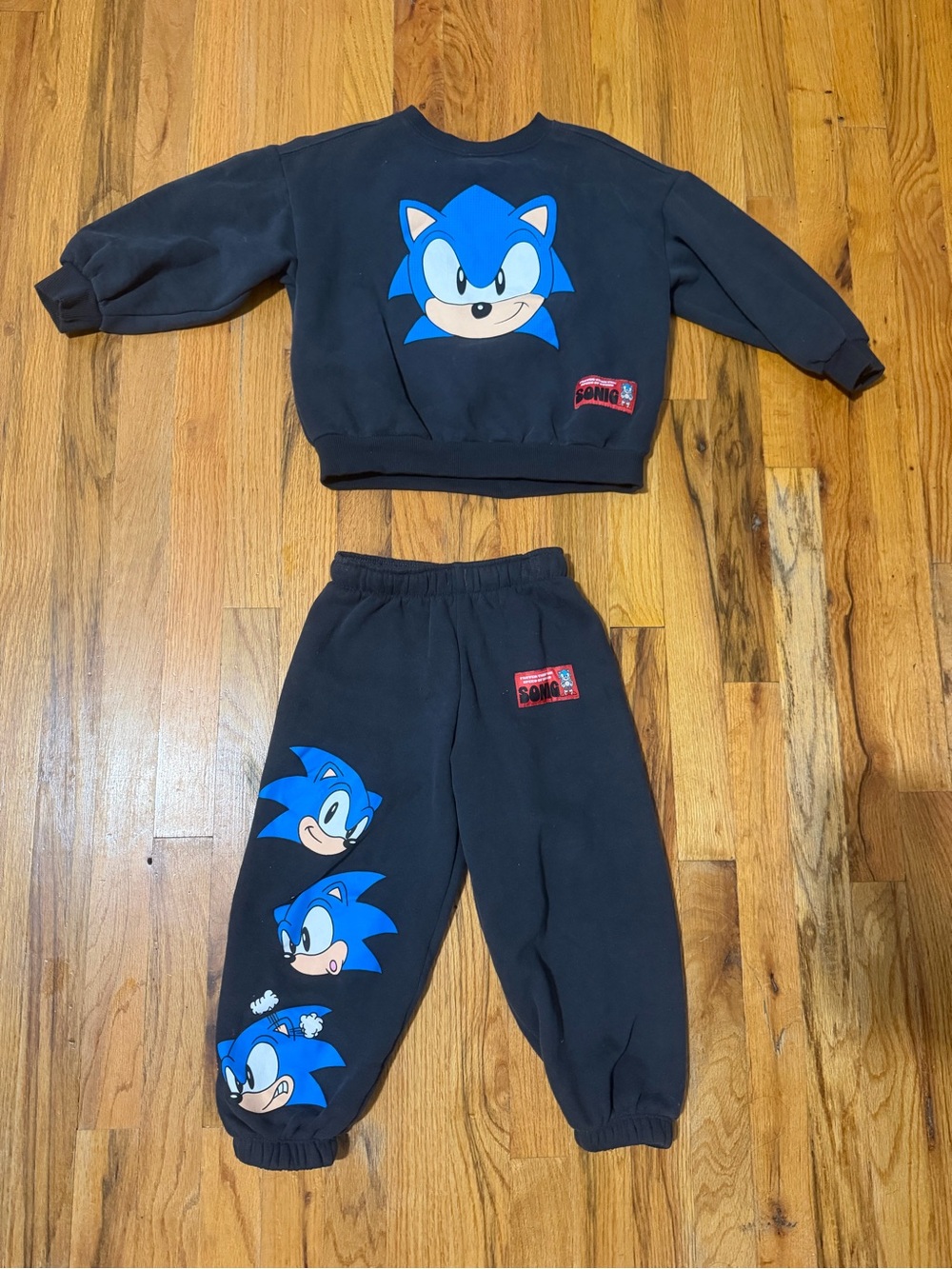 Zara Sonic Kids Sweatshirt & Joggers Set